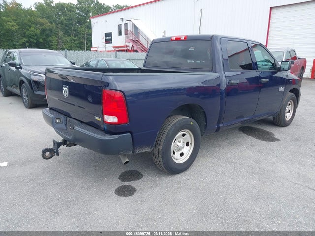 46099726 :رقم المزاد ، 1C6RR6KG2JS285341 vin ، 2018 Ram 1500 Tradesman  4x2 5'7 Box مزاد بيع