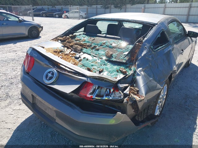 2012 Ford Mustang V6 Premium მანქანა იყიდება აუქციონზე, vin: 1ZVBP8AM9C5261653, აუქციონის ნომერი: 46099854