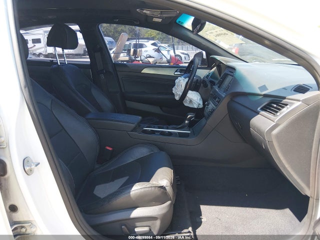2015 Hyundai Sonata Limited 2.0t მანქანა იყიდება აუქციონზე, vin: 5NPE34AB7FH247869, აუქციონის ნომერი: 46099864