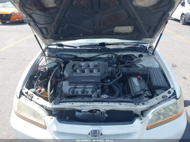 Auction sale of the 1999 Honda Accord Ex V6, vin: 1HGCG165XXA066305, lot number: 46099870