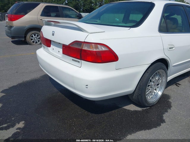 Auction sale of the 1999 Honda Accord Ex V6, vin: 1HGCG165XXA066305, lot number: 46099870