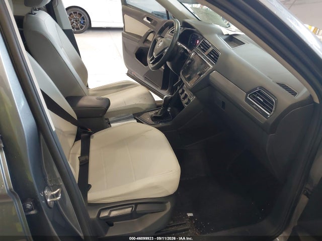 Aukcja sprzedaży 2021 Volkswagen Tiguan 2.0t Se/2.0t Se R-line Black/2.0t Sel, vin: 3VV3B7AX1MM138890, numer aukcji: 46099923