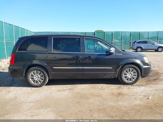 46099974 :رقم المزاد ، 2C4RC1CG7FR639410 vin ، 2015 Chrysler Town & Country Touring-l مزاد بيع