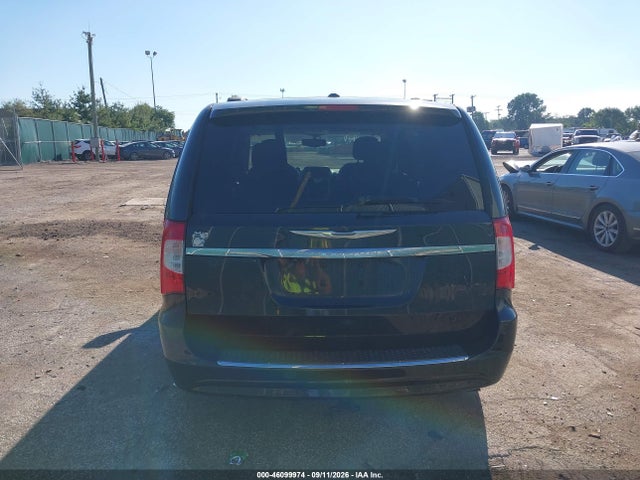 46099974 :رقم المزاد ، 2C4RC1CG7FR639410 vin ، 2015 Chrysler Town & Country Touring-l مزاد بيع