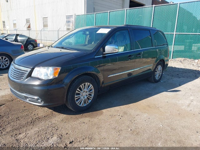 46099974 :رقم المزاد ، 2C4RC1CG7FR639410 vin ، 2015 Chrysler Town & Country Touring-l مزاد بيع