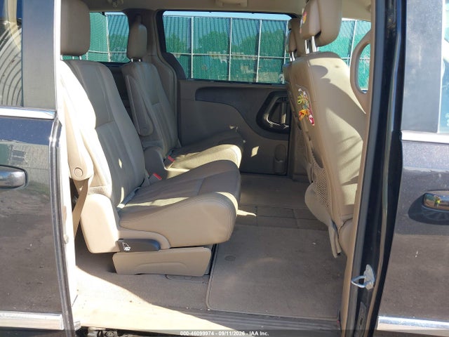 46099974 :رقم المزاد ، 2C4RC1CG7FR639410 vin ، 2015 Chrysler Town & Country Touring-l مزاد بيع