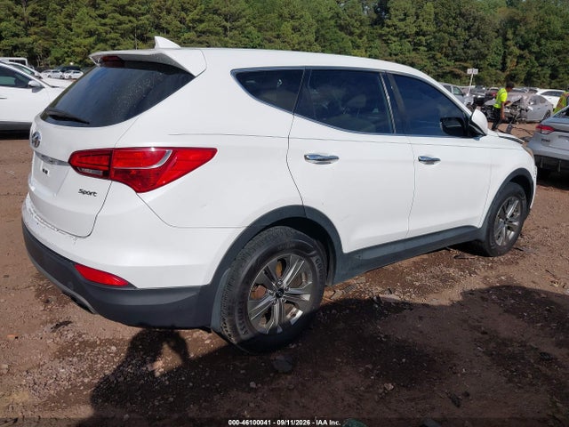 Продаж на аукціоні авто 2016 Hyundai Santa Fe Sport 2.4l, vin: 5XYZT3LB1GG355356, номер лоту: 46100041