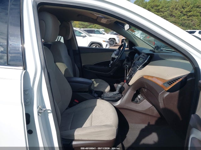 Продаж на аукціоні авто 2016 Hyundai Santa Fe Sport 2.4l, vin: 5XYZT3LB1GG355356, номер лоту: 46100041