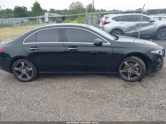 46100042 :رقم المزاد ، WDD3G4FB4KW033968 vin ، 2019 Mercedes-benz A 220 4matic مزاد بيع