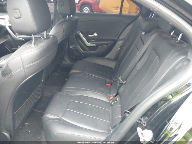 46100042 :رقم المزاد ، WDD3G4FB4KW033968 vin ، 2019 Mercedes-benz A 220 4matic مزاد بيع
