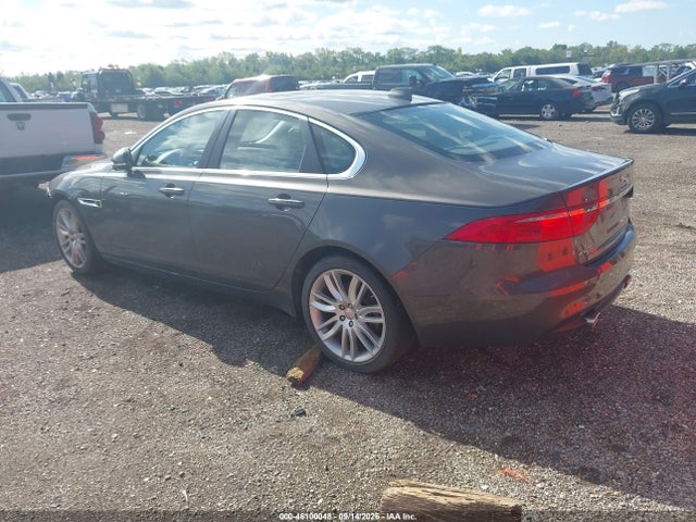 Продажа на аукционе авто 2016 Jaguar Xf 35t Prestige, vin: SAJBK4BV7GCY16152, номер лота: 46100048