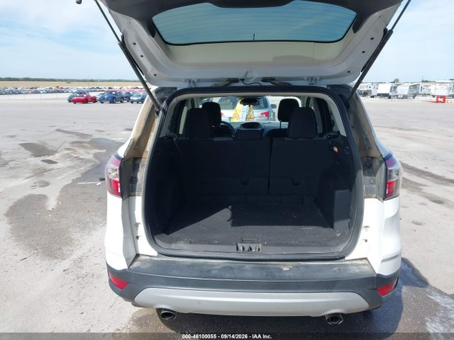 Ford ESCAPE SE 2018 1FMCU9GD8JUD08814 Image 17