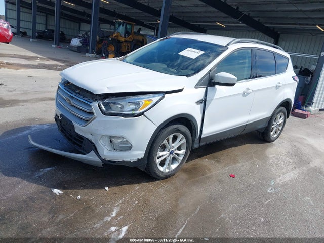 Ford ESCAPE SE 2018 1FMCU9GD8JUD08814 Image 2