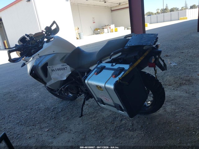 KTM 1290 Super Adventure 2016 VBKV59406GM938365 Image 3