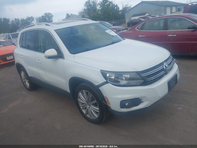 2015 Volkswagen Tiguan Se მანქანა იყიდება აუქციონზე, vin: WVGBV7AX4FW545859, აუქციონის ნომერი: 46100098