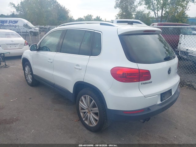2015 Volkswagen Tiguan Se მანქანა იყიდება აუქციონზე, vin: WVGBV7AX4FW545859, აუქციონის ნომერი: 46100098