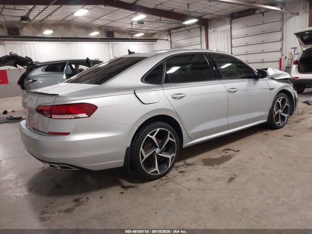 46100110 :رقم المزاد ، 1VWMA7A33LC010439 vin ، 2020 Volkswagen Passat 2.0t R-line مزاد بيع