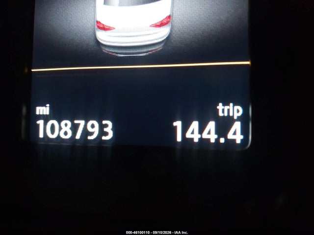 46100110 :رقم المزاد ، 1VWMA7A33LC010439 vin ، 2020 Volkswagen Passat 2.0t R-line مزاد بيع