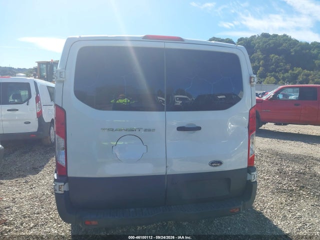 Продажа на аукционе авто 2016 Ford Transit-250, vin: 1FTYR1ZM4GKB04137, номер лота: 46100112