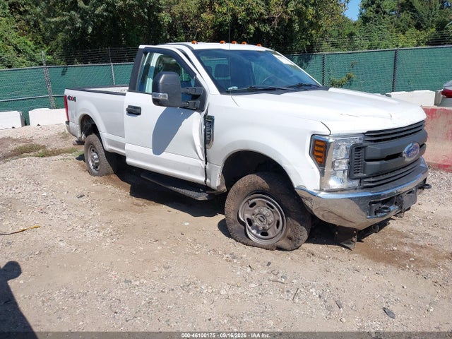 Продаж на аукціоні авто 2018 Ford F-250 Xl, vin: 1FTBF2B69JEC37238, номер лоту: 46100175