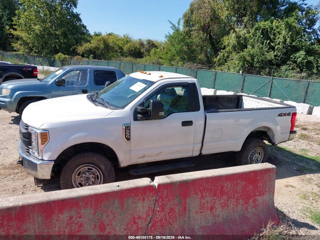 Продаж на аукціоні авто 2018 Ford F-250 Xl, vin: 1FTBF2B69JEC37238, номер лоту: 46100175