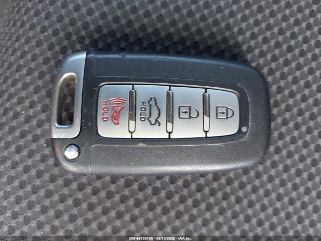 Продажа на аукционе авто 2014 Hyundai Sonata Se, vin: 5NPEC4AC1EH911526, номер лота: 46100198