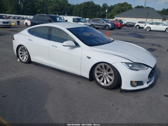 Auction sale of the 2013 Tesla Model S, vin: 5YJSA1CNXDFP12820, lot number: 46100205