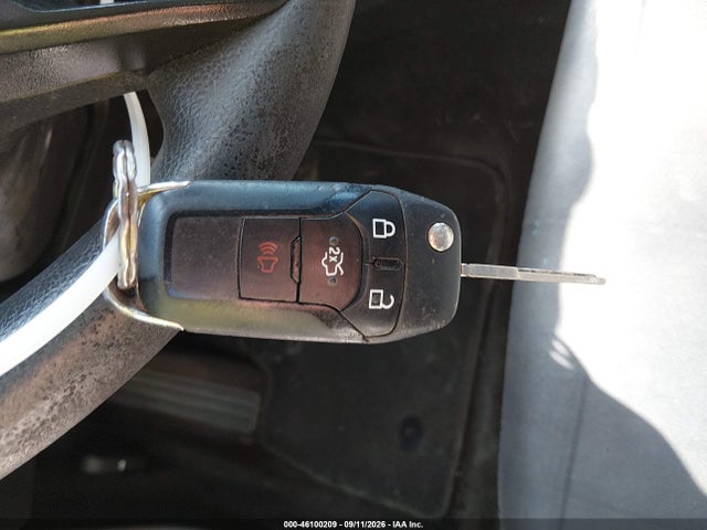 46100209 :رقم المزاد ، 3FA6P0H72GR256079 vin ، 2016 Ford Fusion Se مزاد بيع