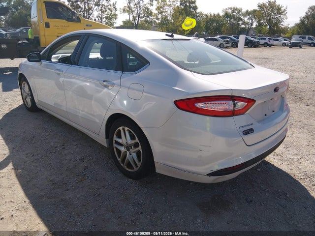 46100209 :رقم المزاد ، 3FA6P0H72GR256079 vin ، 2016 Ford Fusion Se مزاد بيع