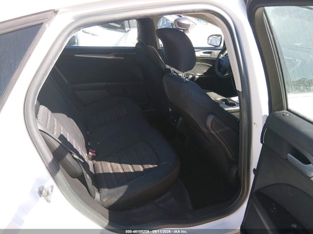 46100209 :رقم المزاد ، 3FA6P0H72GR256079 vin ، 2016 Ford Fusion Se مزاد بيع