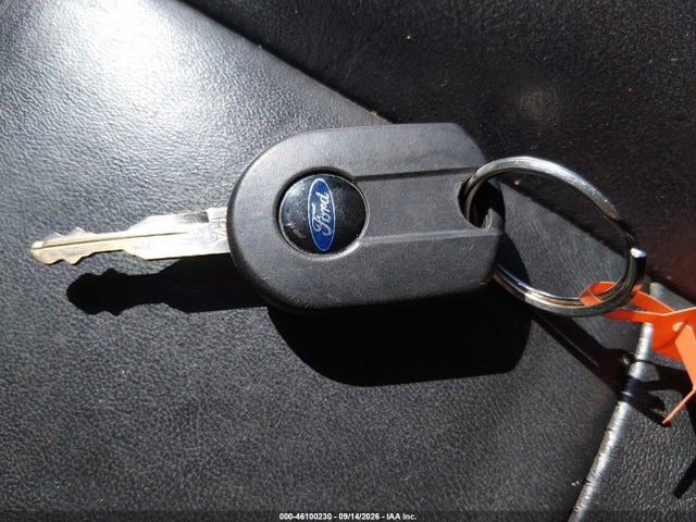 2010 Ford Escape Limited მანქანა იყიდება აუქციონზე, vin: 1FMCU0E74AKD38977, აუქციონის ნომერი: 46100230