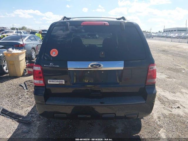 2010 Ford Escape Limited მანქანა იყიდება აუქციონზე, vin: 1FMCU0E74AKD38977, აუქციონის ნომერი: 46100230