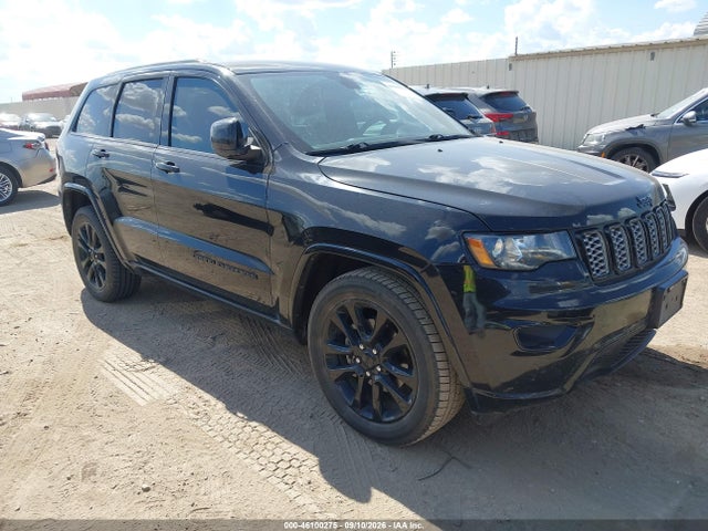 46100275 :رقم المزاد ، 1C4RJEAGXJC428543 vin ، 2018 Jeep Grand Cherokee Altitude 4x2 مزاد بيع
