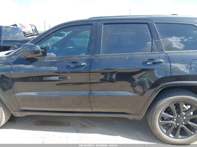 46100275 :رقم المزاد ، 1C4RJEAGXJC428543 vin ، 2018 Jeep Grand Cherokee Altitude 4x2 مزاد بيع