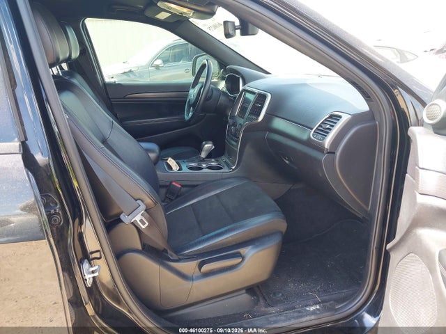 46100275 :رقم المزاد ، 1C4RJEAGXJC428543 vin ، 2018 Jeep Grand Cherokee Altitude 4x2 مزاد بيع