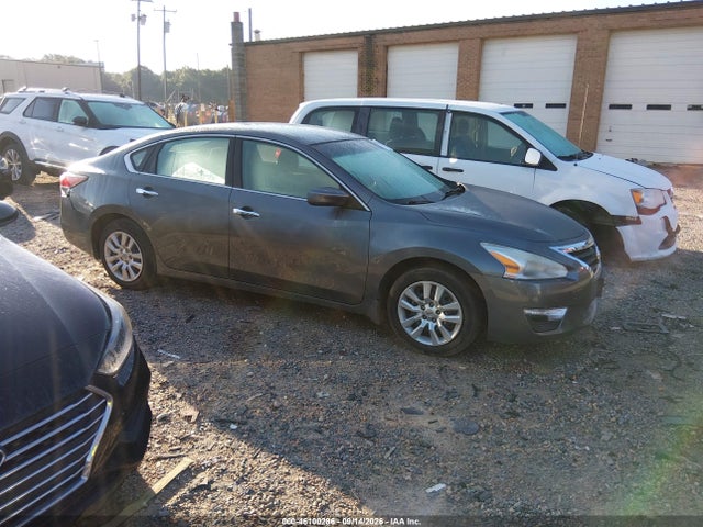 2015 Nissan Altima 2.5 S მანქანა იყიდება აუქციონზე, vin: 1N4AL3AP1FN376880, აუქციონის ნომერი: 46100286