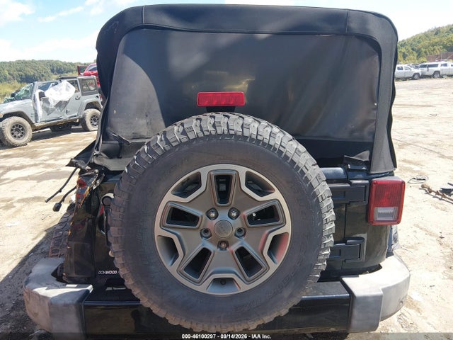 46100297 :رقم المزاد ، 1C4BJWEG2HL622284 vin ، 2017 Jeep Wrangler Unlimited Sahara مزاد بيع