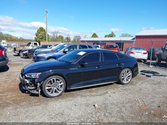 46100307 :رقم المزاد ، WAUFNCF52KA010586 vin ، 2019 Audi A5 45 Premium مزاد بيع