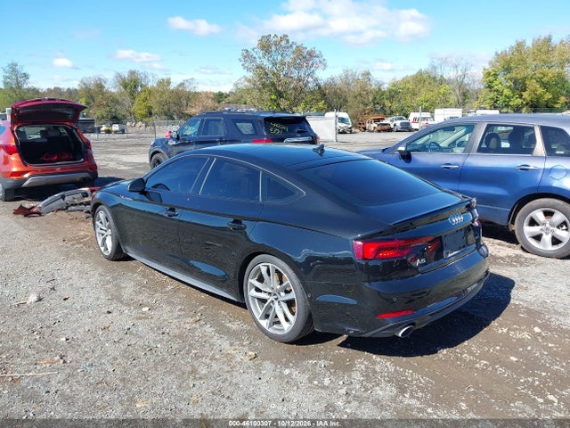 46100307 :رقم المزاد ، WAUFNCF52KA010586 vin ، 2019 Audi A5 45 Premium مزاد بيع