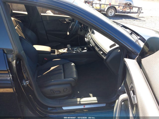 46100307 :رقم المزاد ، WAUFNCF52KA010586 vin ، 2019 Audi A5 45 Premium مزاد بيع