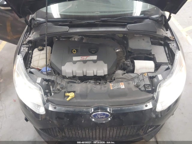 46100321 :رقم المزاد ، 1FADP3L92EL346359 vin ، 2014 Ford Focus St مزاد بيع