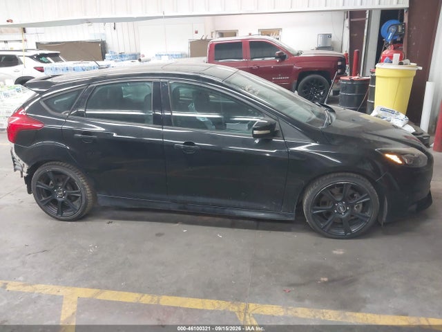 46100321 :رقم المزاد ، 1FADP3L92EL346359 vin ، 2014 Ford Focus St مزاد بيع