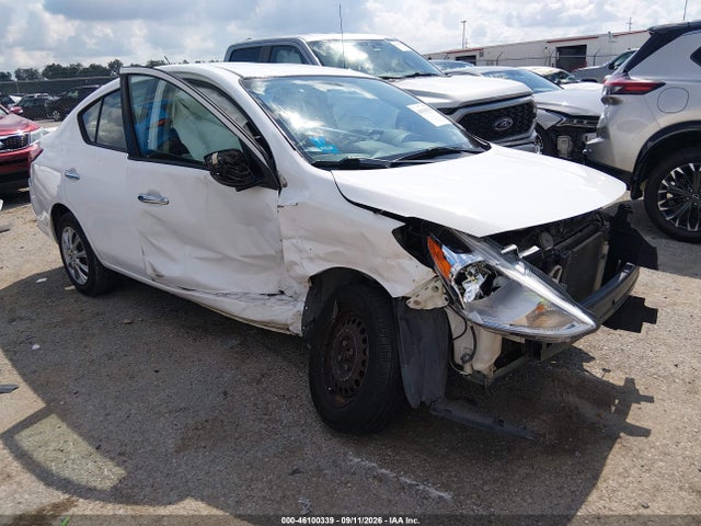 2018 Nissan Versa 1.6 Sv მანქანა იყიდება აუქციონზე, vin: 3N1CN7AP2JK399977, აუქციონის ნომერი: 46100339