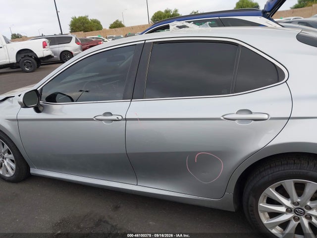 4T1B11HK6JU123793 Toyota CAMRY LE