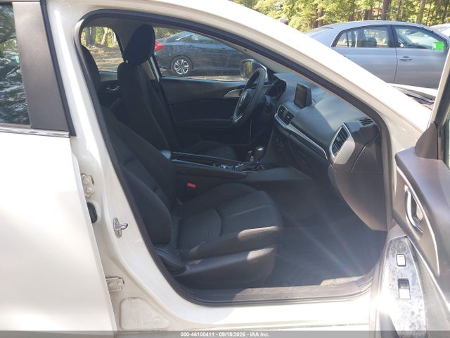 46100411 :رقم المزاد ، 3MZBN1U76HM105297 vin ، 2017 Mazda Mazda3 Sport مزاد بيع