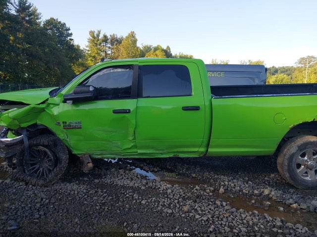 46100415 :رقم المزاد ، 3C6UR5JL0FG669491 vin ، 2015 Ram 2500 Big Horn مزاد بيع