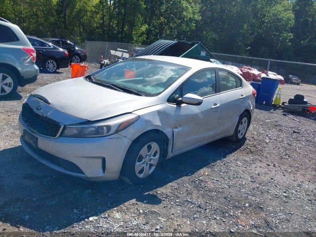 2017 Kia Forte Lx მანქანა იყიდება აუქციონზე, vin: 3KPFK4A77HE028016, აუქციონის ნომერი: 46100417