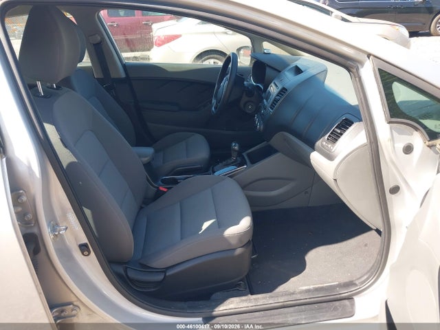 2017 Kia Forte Lx მანქანა იყიდება აუქციონზე, vin: 3KPFK4A77HE028016, აუქციონის ნომერი: 46100417