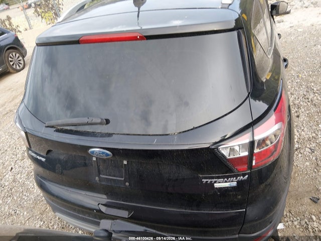 2017 Ford Escape Titanium მანქანა იყიდება აუქციონზე, vin: 1FMCU9J99HUB79352, აუქციონის ნომერი: 46100426
