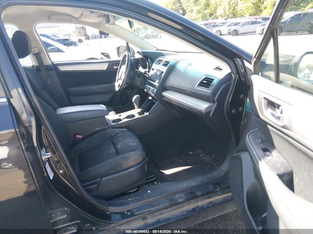 46100452 :رقم المزاد ، 4S3BNAC62H3027856 vin ، 2017 Subaru Legacy 2.5i Premium مزاد بيع